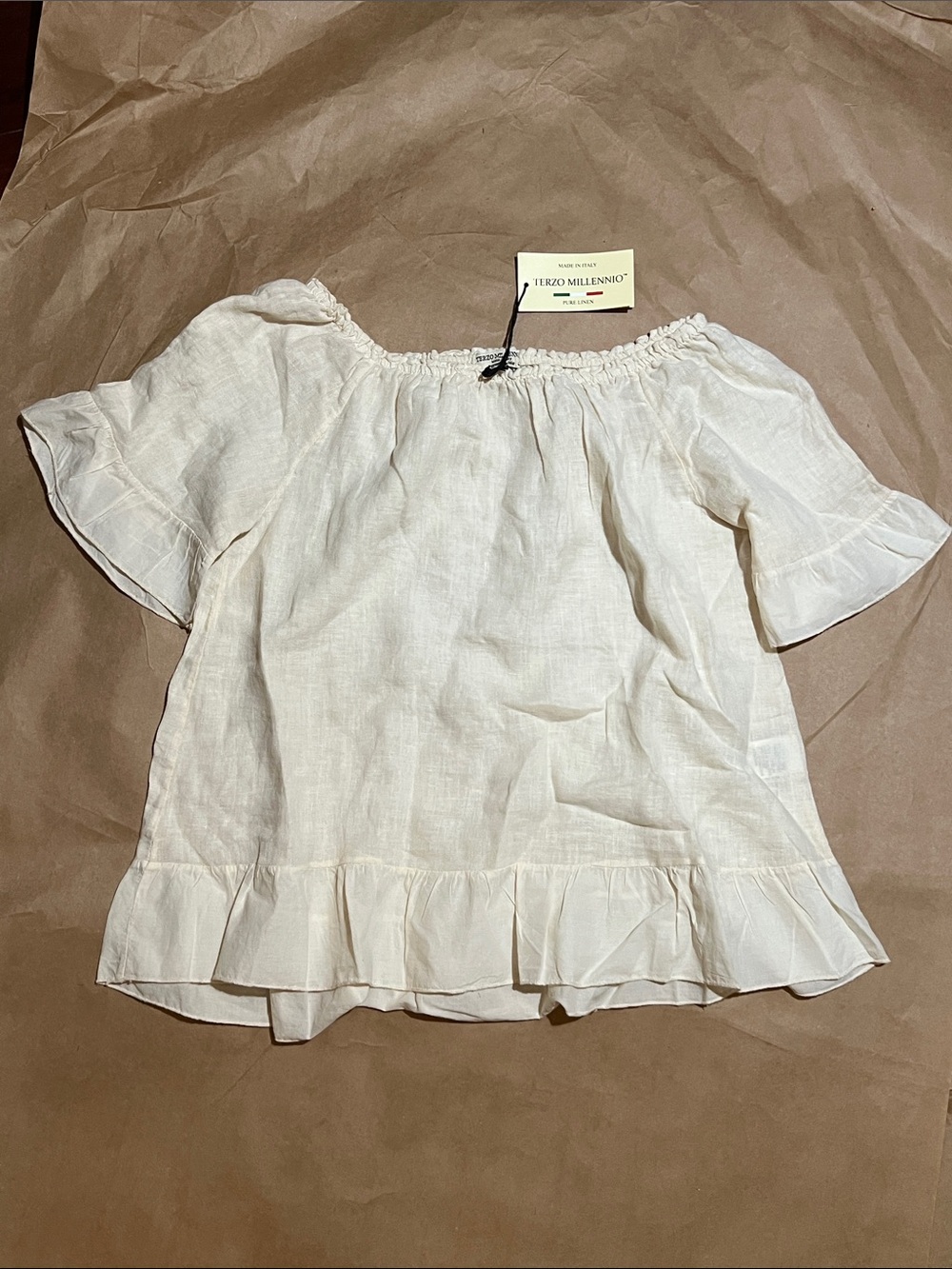 Terzo Millennio Cream Off-Shoulder Ruffle Hem Blouse